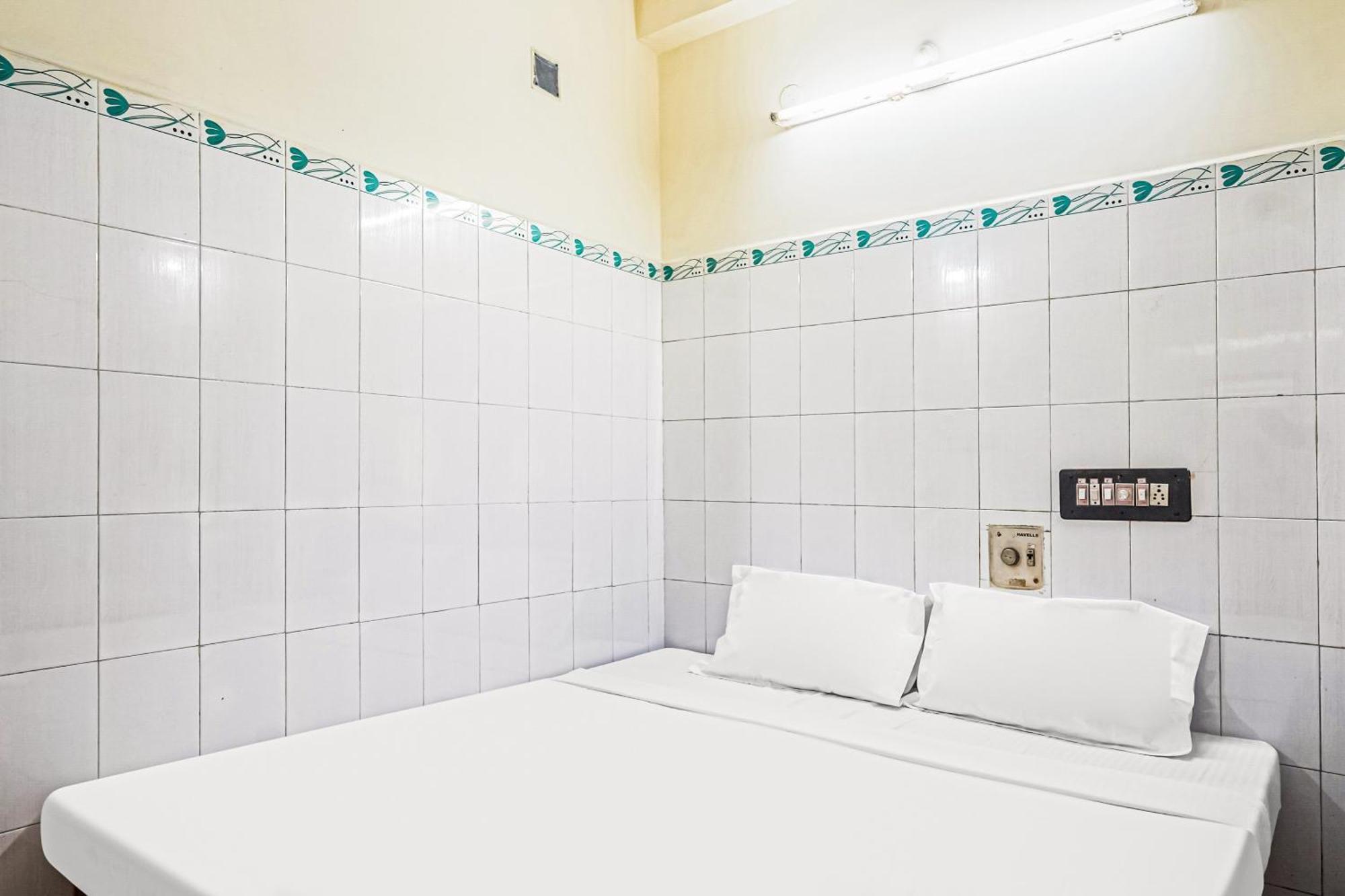 Spot On Venkata Sai Residency Hotel Tirupati Exterior photo